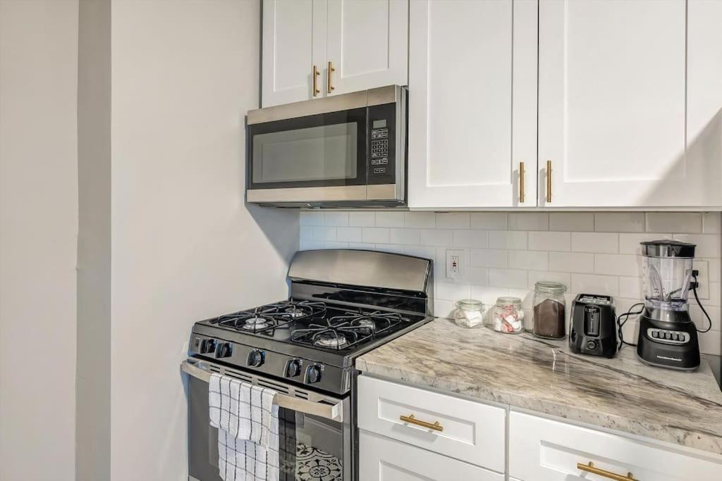 Beautiful Tower Grove Unit Recently Renovated 2S Villa Richmond Heights ภายนอก รูปภาพ